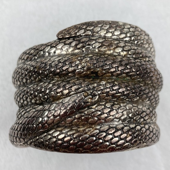VTG Helles Paris Women’s Serpent Cuff Bracelet Silver Plate Heavy - Picture 1 of 12